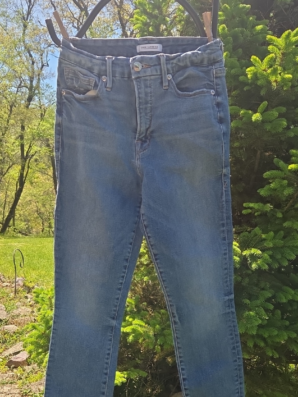 Good American Light Wash Skinny Jeans